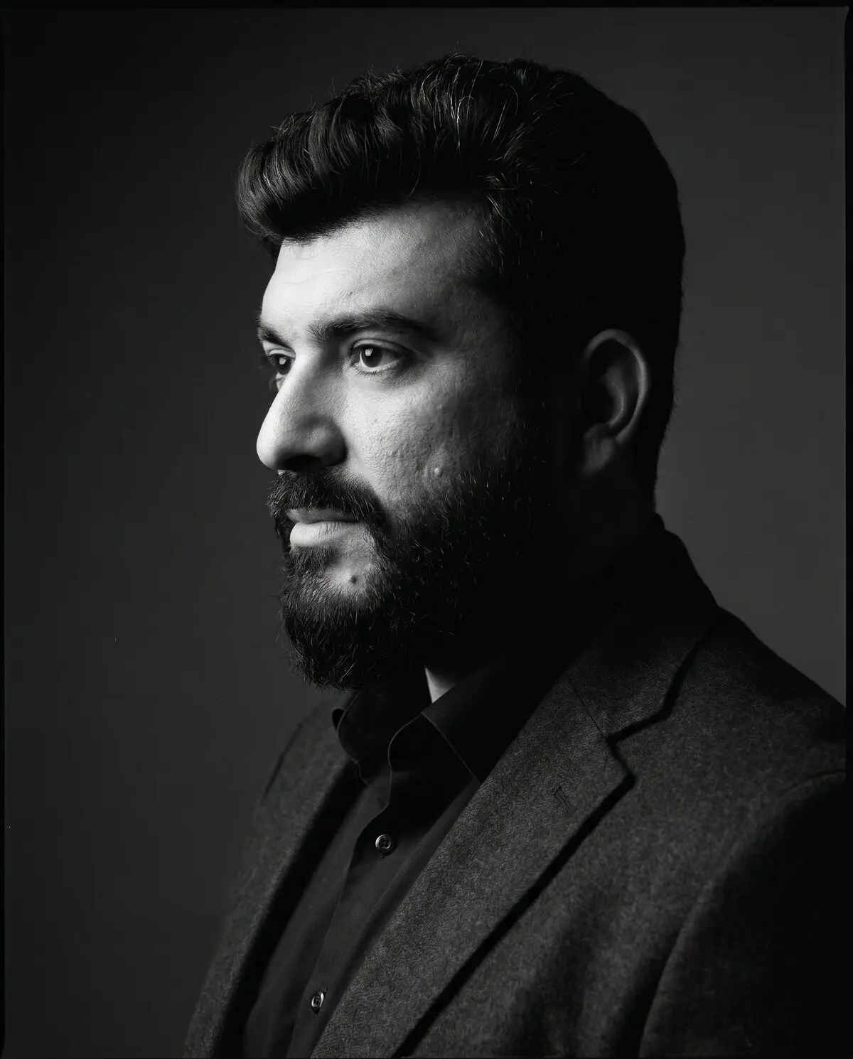 Dr. Matheus Fernandes, neurocirurgião — retrato